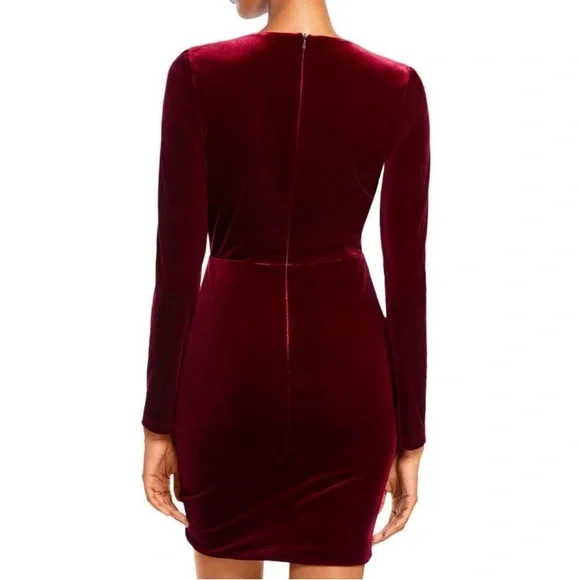 BLACK HALO EUC Ruched Velvet Long Sleeve V Neck Mini Cocktail Sheath Dress